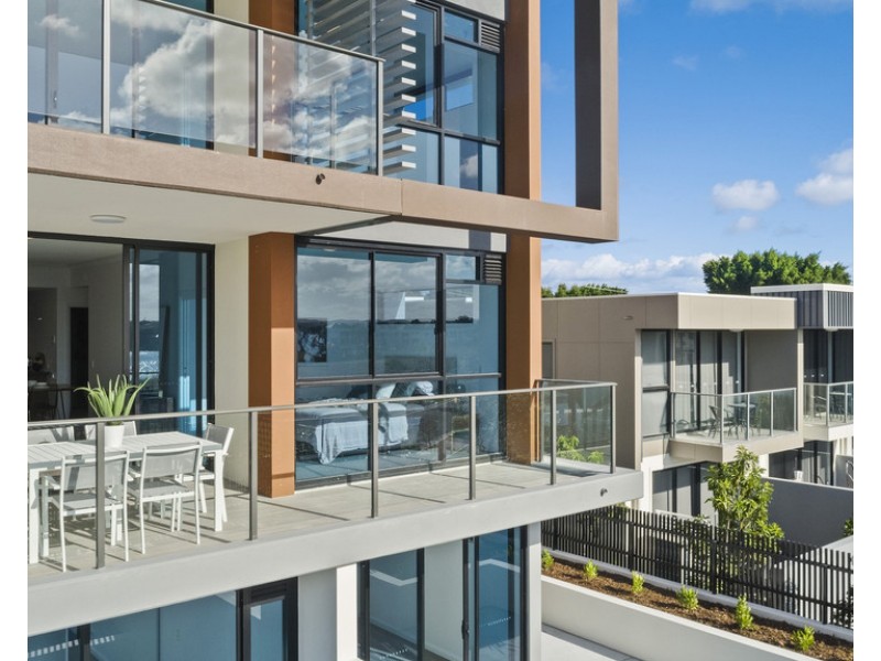 5236 Harbourview Drive, Hope Island QLD 4212