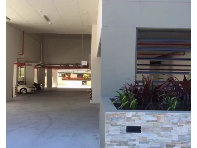 104 / 70 Carl Street, Woolloongabba QLD 4102