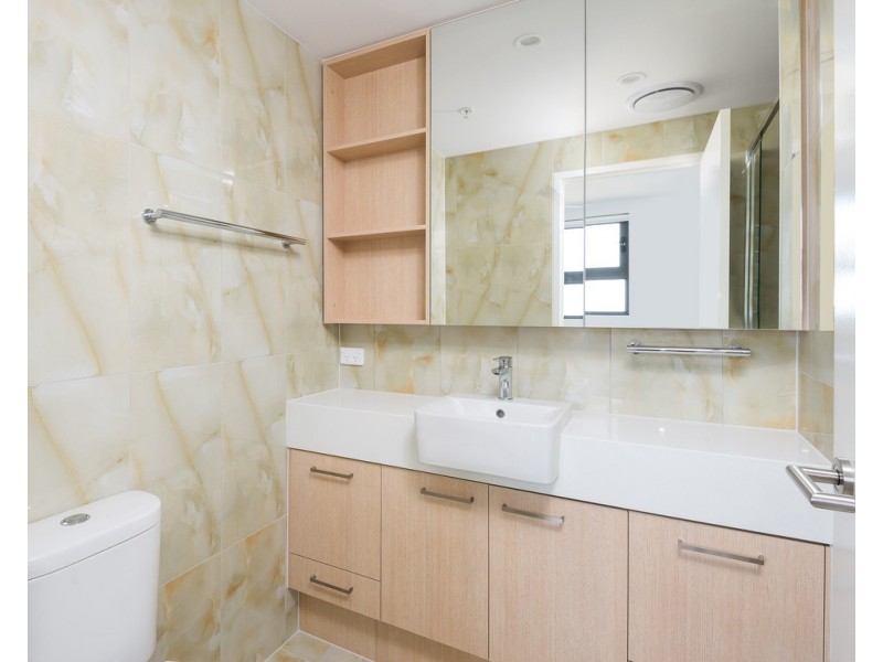 1001 / 70 Carl Street, Woolloongabba QLD 4102