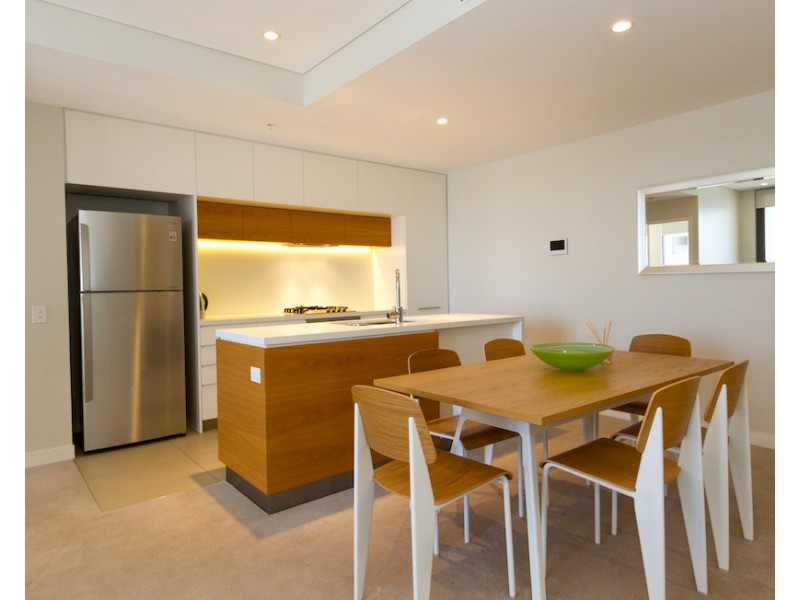 37D Harbour Road, Hamilton QLD 4007