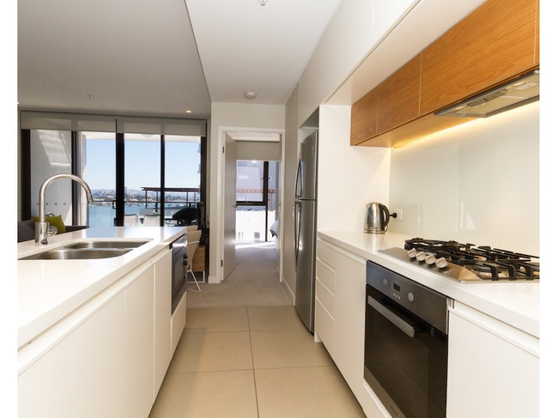 37D Harbour Road, Hamilton QLD 4007