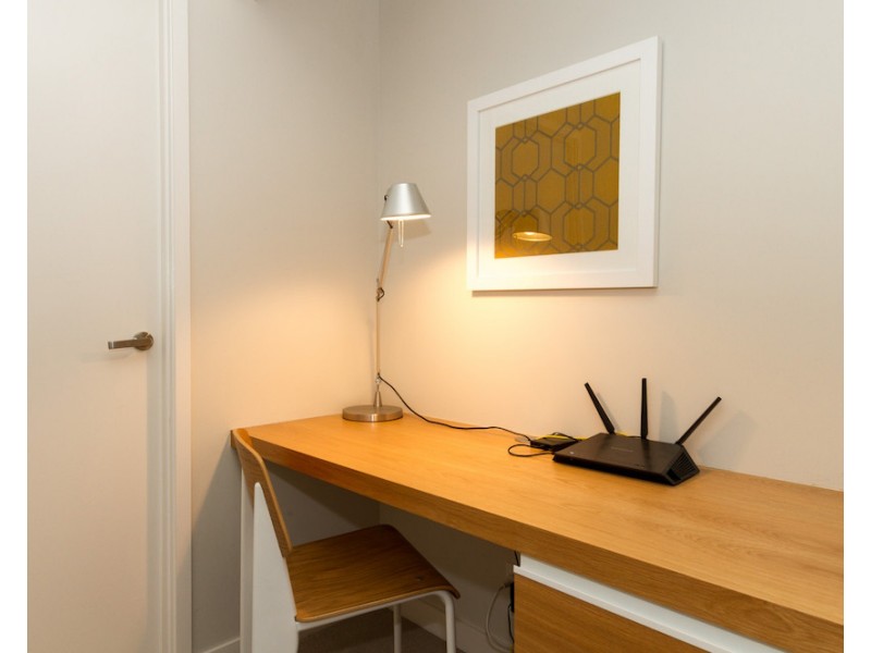 37D Harbour Road, Hamilton QLD 4007