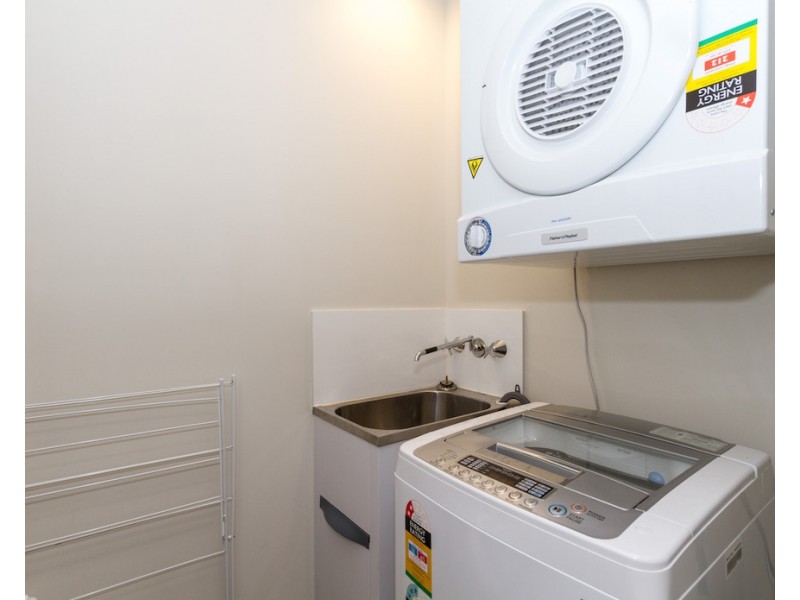 37D Harbour Road, Hamilton QLD 4007