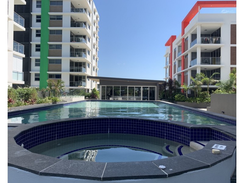 331/33 Lakefront Cres, Varsity Lakes QLD 4227