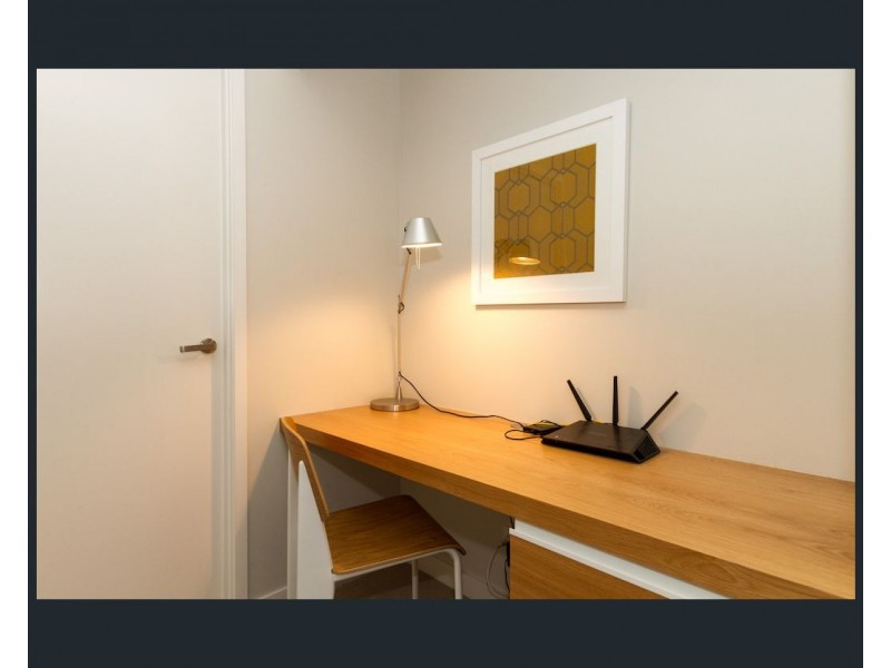 37D Harbour Road, Hamilton QLD 4007