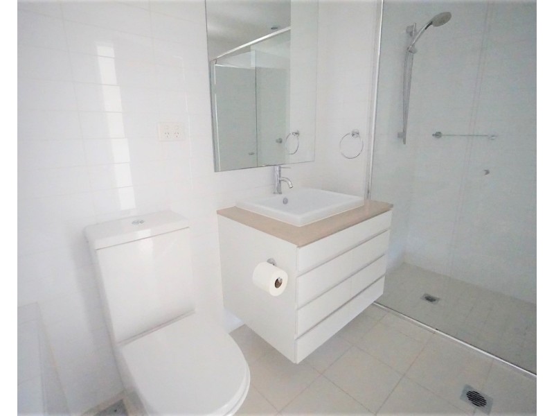 37C Harbour Road, Hamilton QLD 4007