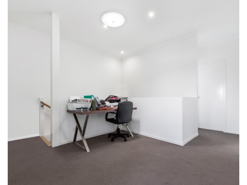 10/46 Regatta Blvd, Birtinya QLD 4575