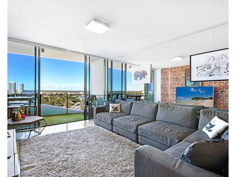 21204/5 Harbourside Court, Biggera Waters QLD 4216
