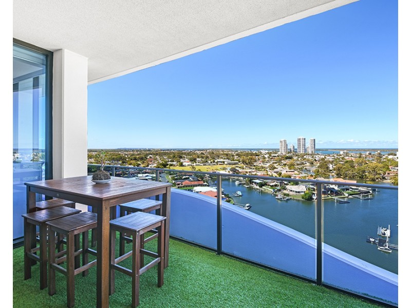 21204/5 Harbourside Court, Biggera Waters QLD 4216