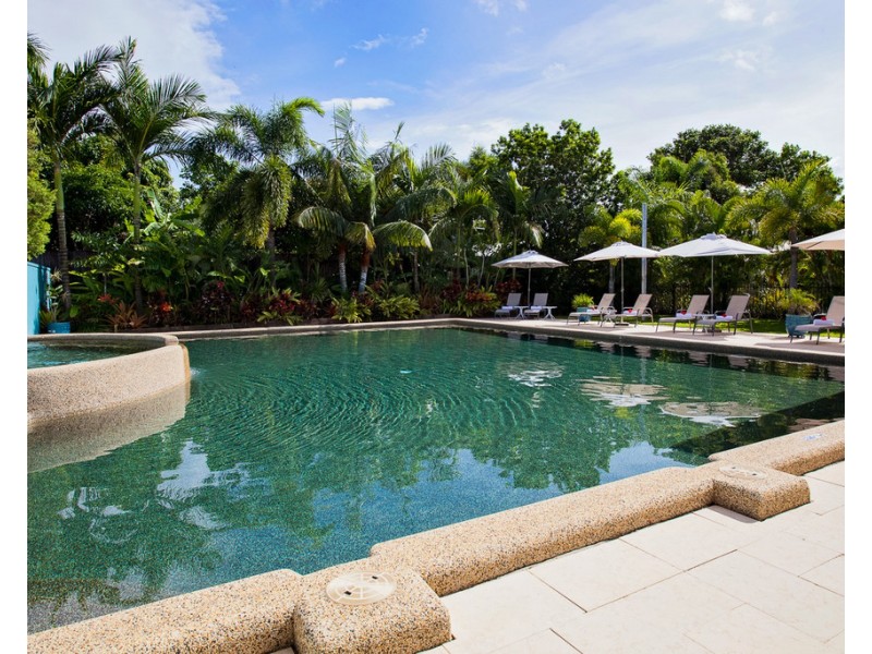 Trinity Beach QLD 4879