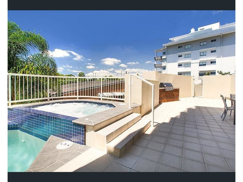 Unit 41 22 Riverview Terrace, Indooroopilly Qld 4068, Indooroopilly QLD 4068