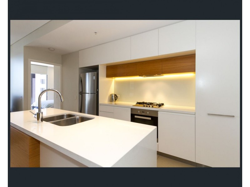 37D Harbour Road, Hamilton QLD 4007