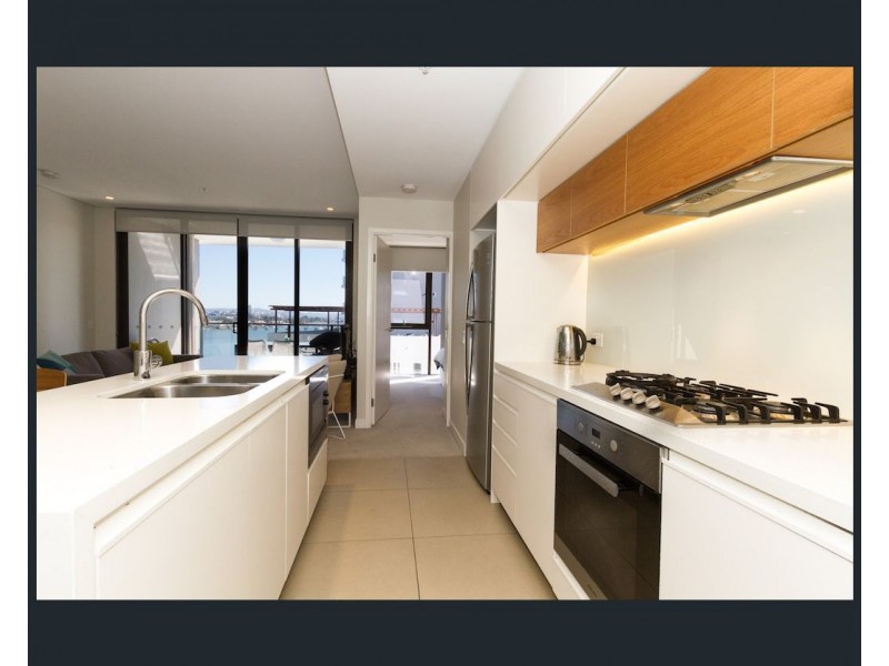 37D Harbour Road, Hamilton QLD 4007