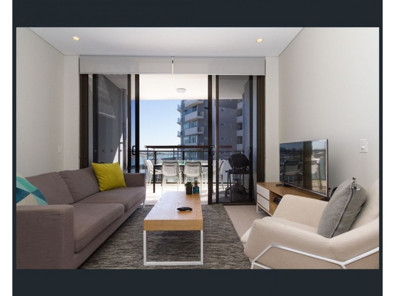 37D Harbour Road, Hamilton QLD 4007