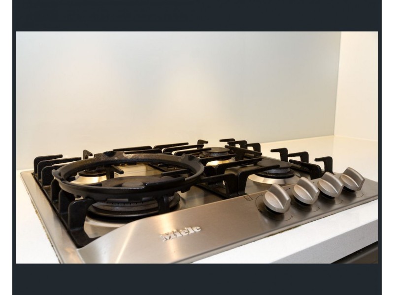 37D Harbour Road, Hamilton QLD 4007