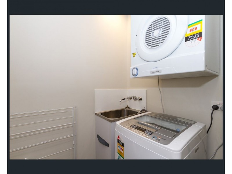 37D Harbour Road, Hamilton QLD 4007