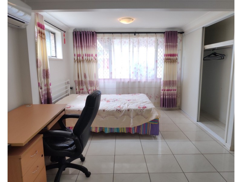 16 Cottonvale Street, Coopers Plains QLD 4108