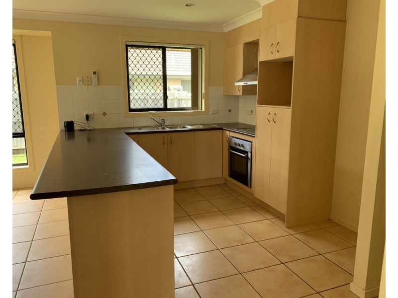 8 Reid Court, Bracken Ridge QLD 4017