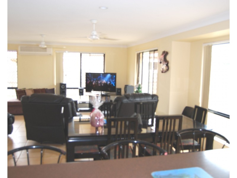 8 Reid Court, Bracken Ridge QLD 4017