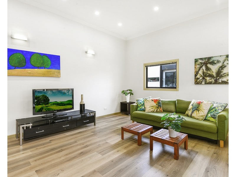 1/35 Minnie Street, Southport QLD 4215
