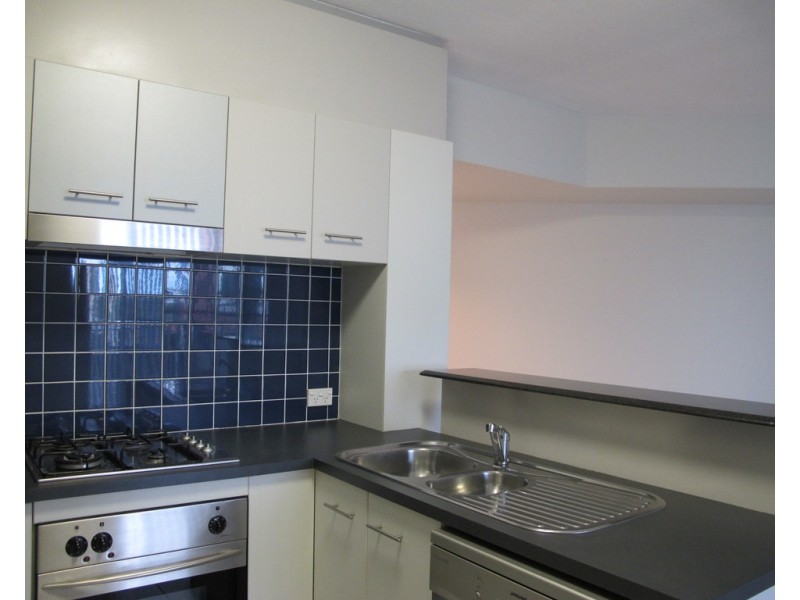 BC1320 / 27 Station Road, Indooroopilly QLD 4068