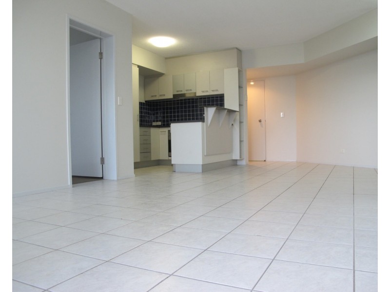 BC1320 / 27 Station Road, Indooroopilly QLD 4068