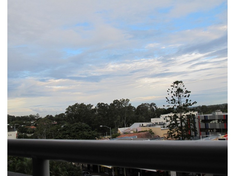 BC1320 / 27 Station Road, Indooroopilly QLD 4068