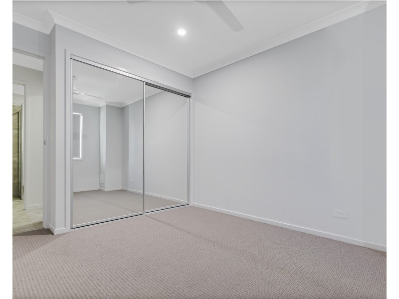 2/7 Bendall Way, Palmview QLD 4553