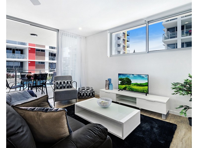 224/33 Lakefront Crescent, Varsity Lakes QLD 4227