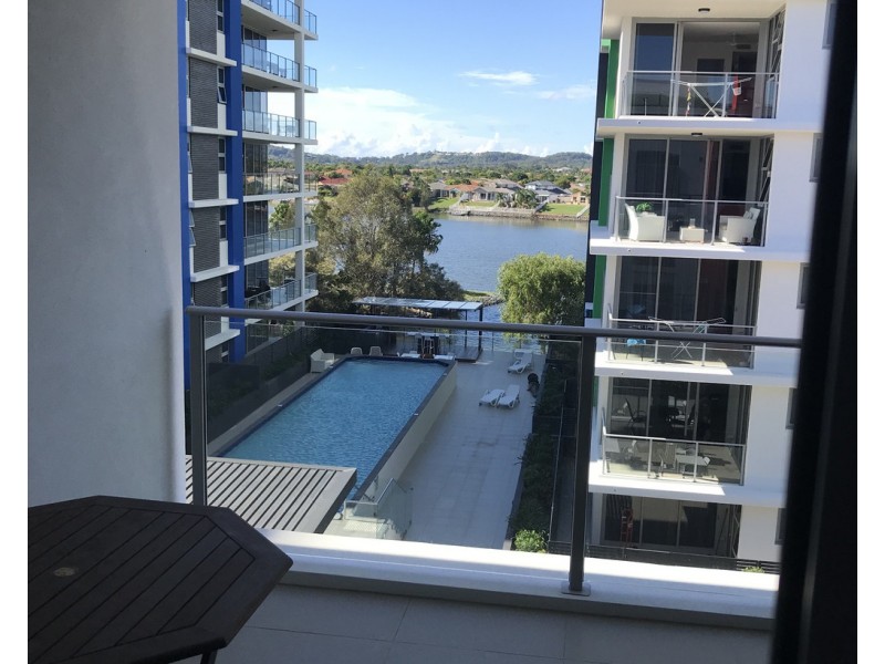 444/33 Lakefront Crescent, Varsity Lakes QLD 4227