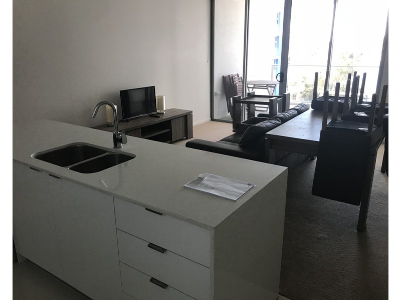 444/33 Lakefront Crescent, Varsity Lakes QLD 4227