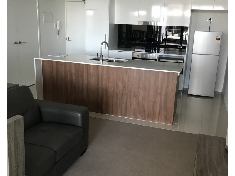 444/33 Lakefront Crescent, Varsity Lakes QLD 4227