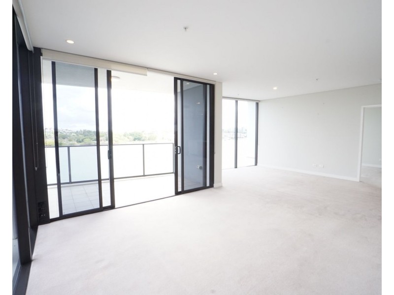 37D Harbour Road, Hamilton QLD 4007