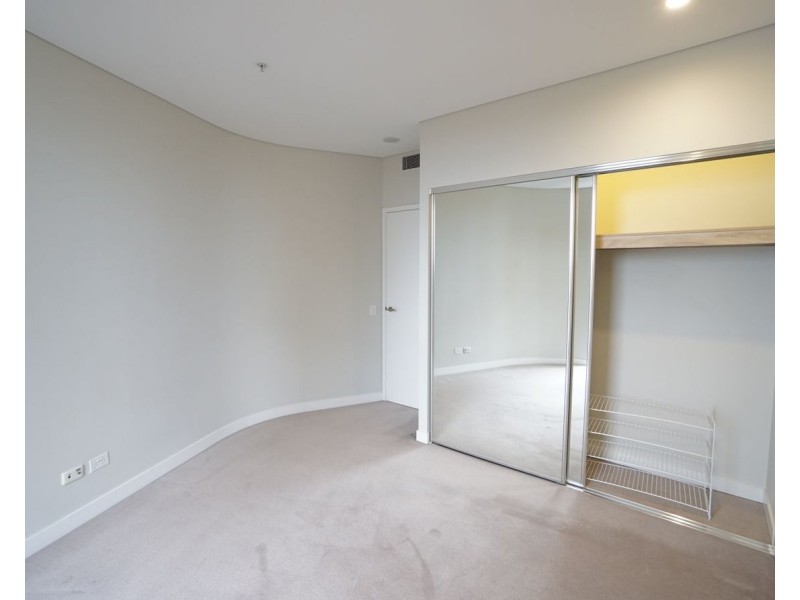 37D Harbour Road, Hamilton QLD 4007