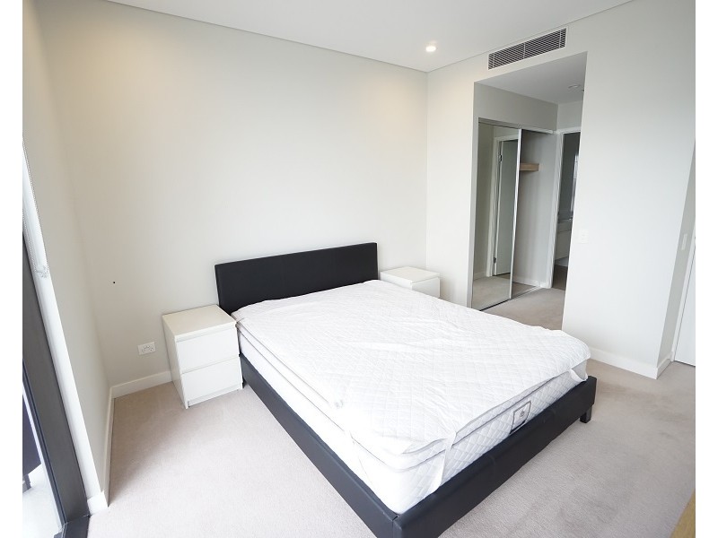 RENTED RENTED, Hamilton QLD 4007
