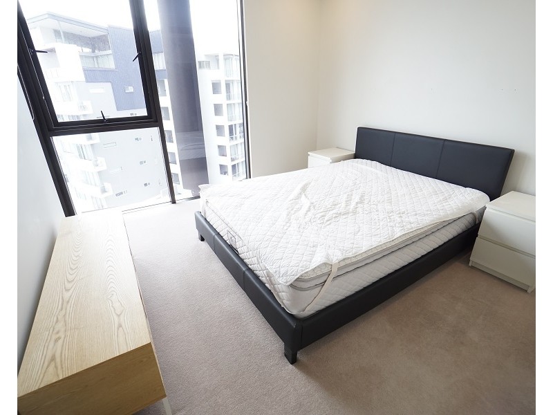 RENTED RENTED, Hamilton QLD 4007