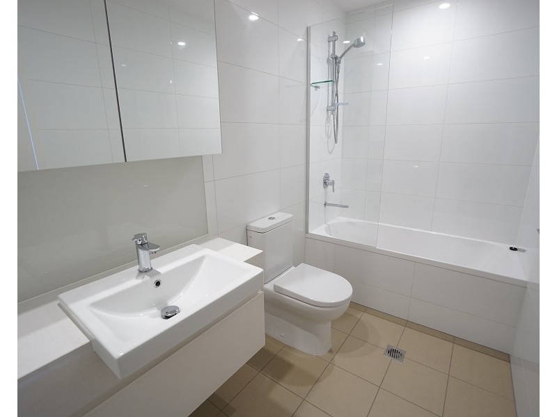 RENTED RENTED, Hamilton QLD 4007