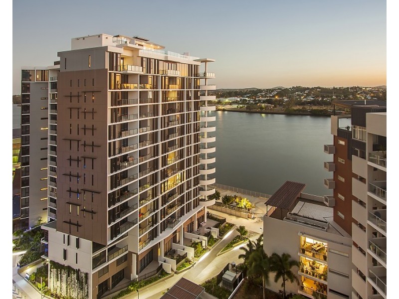 RENTED RENTED, Hamilton QLD 4007