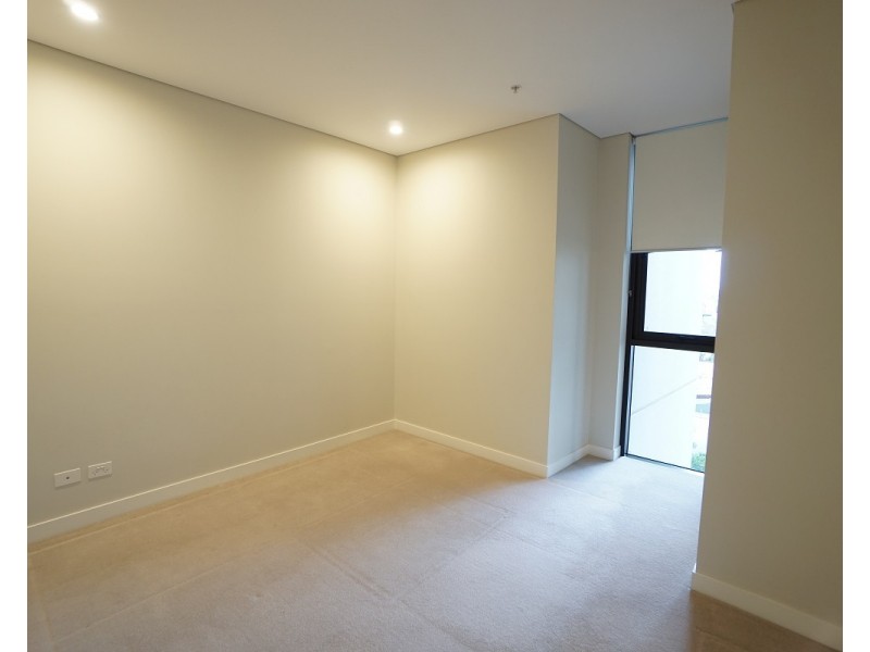 37D Harbour Road, Hamilton QLD 4007