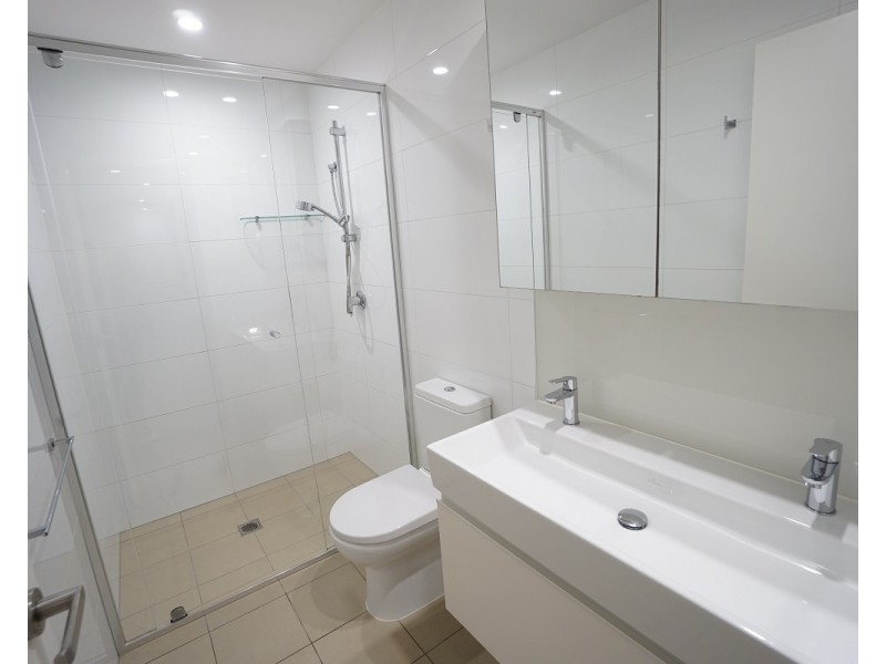 37D Harbour Road, Hamilton QLD 4007