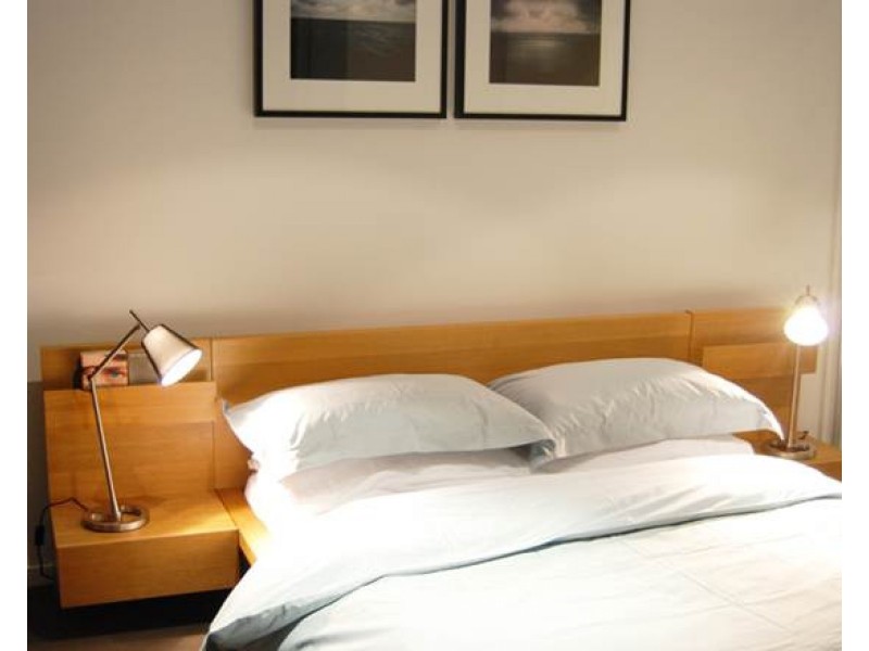 04/37C Harbour Road, Hamilton QLD 4007