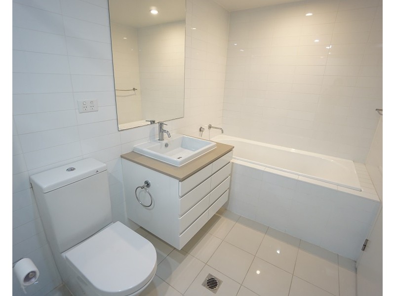 91/37C Harbour Road, Hamilton QLD 4007