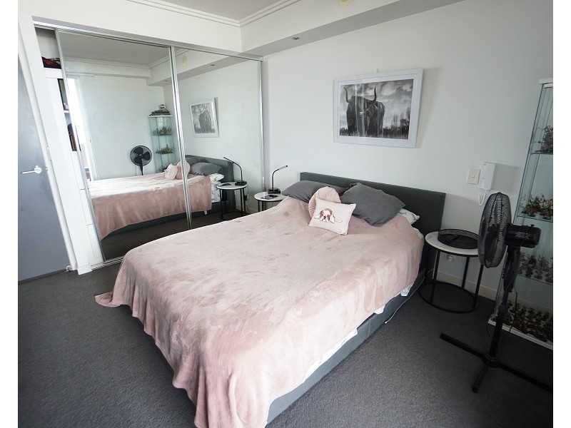 RENTED!!! RENTED!!!, Hamilton QLD 4007