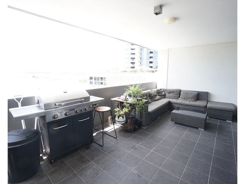 RENTED!!! RENTED!!!, Hamilton QLD 4007