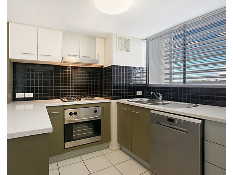 42/27 Station Road, Indooroopilly QLD 4068