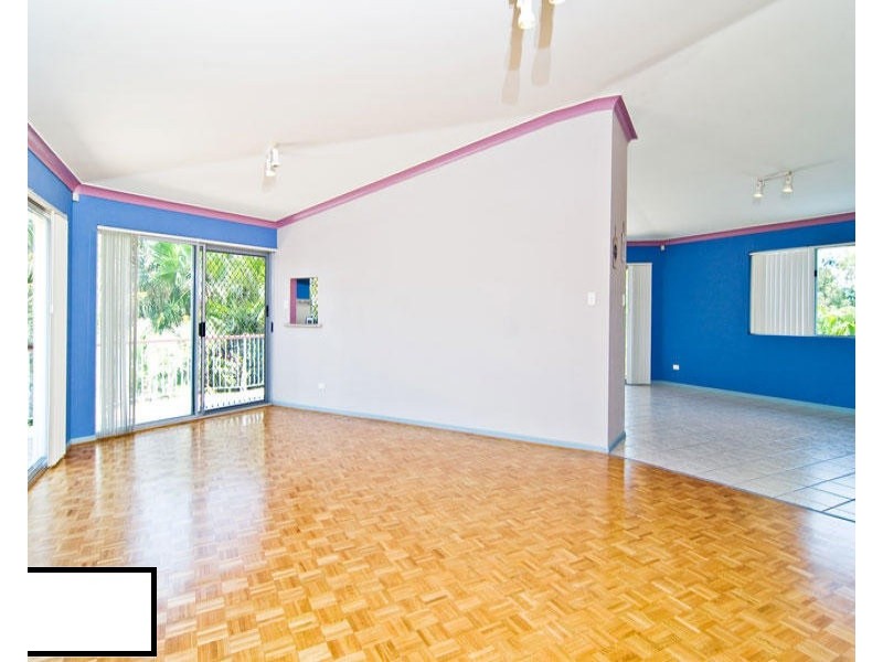 29 Redford Cres, Mcdowall QLD 4053