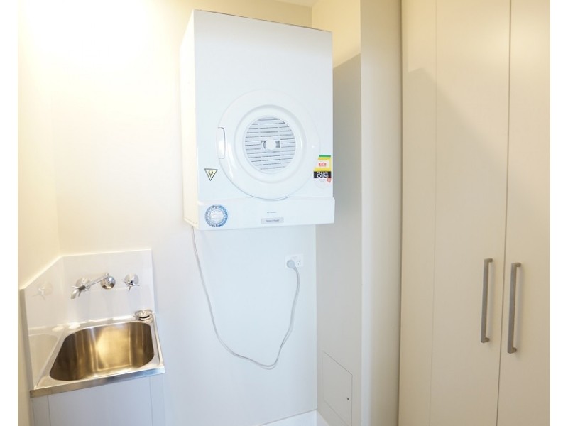 37D Harbour Road, Hamilton QLD 4007