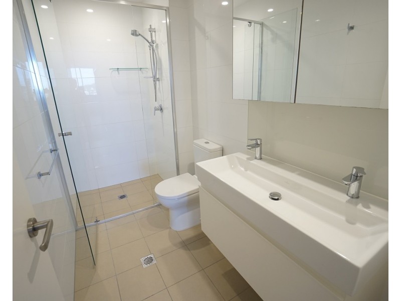 37D Harbour Road, Hamilton QLD 4007