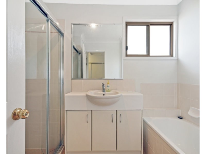 18/2A Beitz st, Strathpine QLD 4500