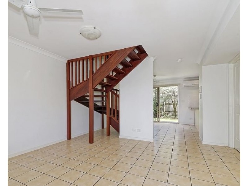 18/2A Beitz st, Strathpine QLD 4500